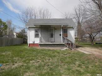 59 W 4th St, Galesburg, IL 61401