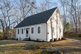 3 Brightman Hills Rd, Hope Valley, RI 02832