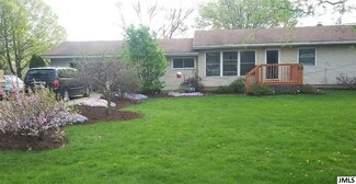 4255 Oak Rd, Leslie, MI 49251