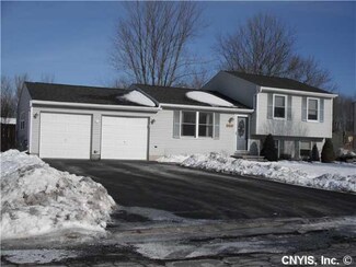 9490 Bygone Dr, Brewerton, NY 13029