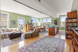 43 Park St Unit 15, Somerville, MA 02143