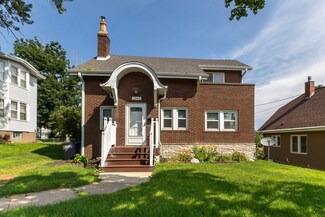 1245 Loras Blvd, Dubuque, IA 52001