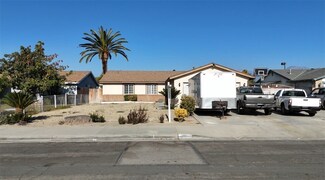 313 Barhill Ave, Pomona, CA 91766