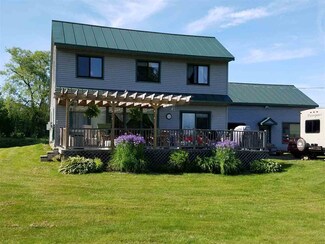792 Beanville Rd, Randolph, VT 05060
