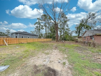 8322 Carolwood Dr, Houston, TX 77028
