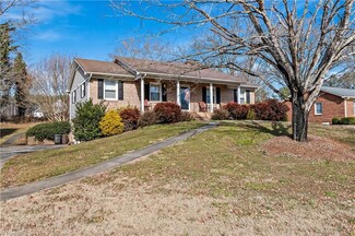 248 Terrace Dr, Lexington, NC 27295