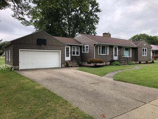 811 S Myrtle Ave, Willard, OH 44890