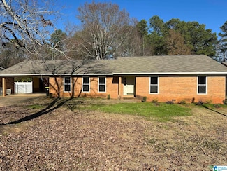 1006 Sedgefield Dr, Sylacauga, AL 35150