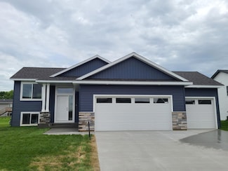 1204 6th Ave SE, Kasson, MN 55944