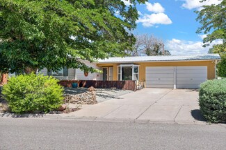 5808 Chaparral Cir NW, Albuquerque, NM 87114