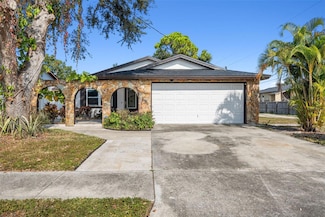 10187 122nd Ave, Largo, FL 33773