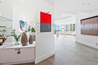 20281 E Country Club Dr Unit 808, Aventura, FL 33180