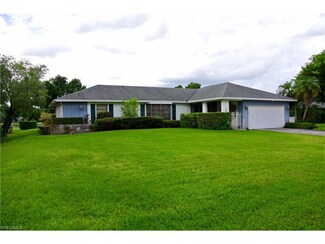 224 Bay Meadows Dr, Naples, FL 34113