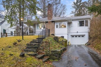 104 Valley Rd, Ithaca, NY 14850