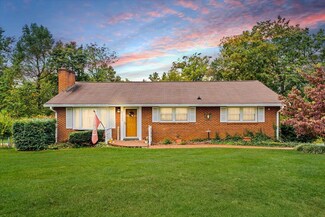 6734 Mckinney St, Roanoke, VA 24019