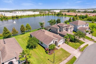 332 Red Rose Ln, Sanford, FL 32771