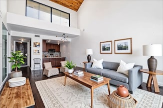 435 S La Fayette Park Place Unit 311, Los Angeles, CA 90057