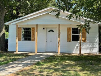1311 E Hill St, Joplin, MO 64801