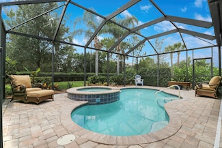 568 SE Monet Dr, Port Saint Lucie, FL 34984