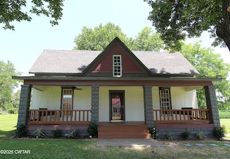 288 W Broad St, Dyer, TN 38330