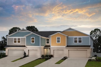 3755 King Hill Dr, Haines City, FL 33844