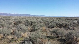 4900 Mountain View Dr, Winnemucca, NV 89445