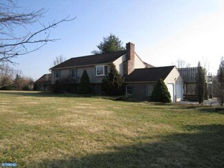 113 Freedom Valley Cir, Coatesville, PA 19320