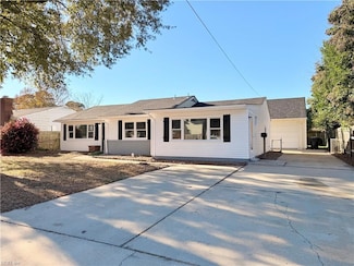 637 Cunningham Rd, Virginia Beach, VA 23462