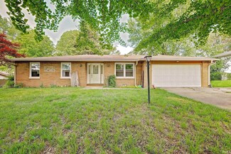625 N Kennedy Dr, Bloomfield, IN 47424