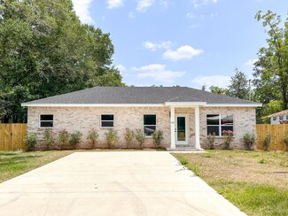 193 S 24th St, Defuniak Springs, FL 32435