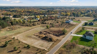 21423 Cottonwood St NW, Oak Grove, MN 55011