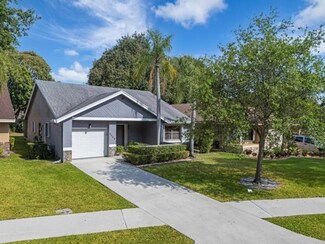 2520 Calamondin Cir, Coconut Creek, FL 33063