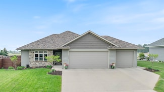 1524 E 20th St, Marshfield, WI 54449