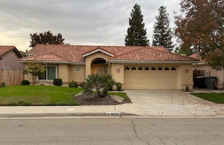 5532 W Wathen Ave, Fresno, CA 93722