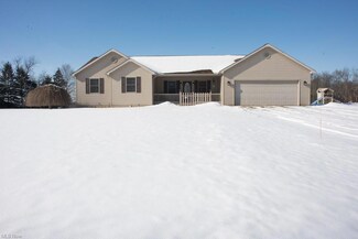 855 W Clark Rd, Shreve, OH 44676