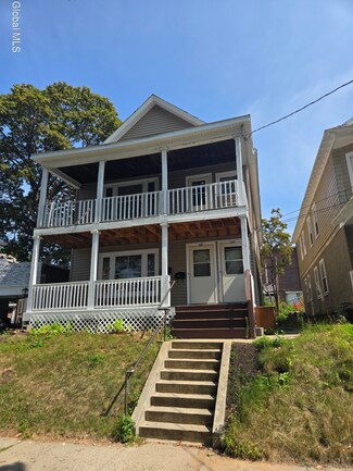 434 Division St, Schenectady, NY 12304