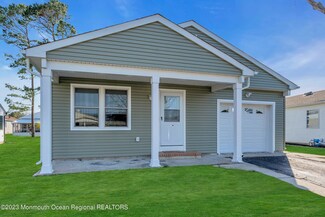 10 La Combe Terrace, Toms River, NJ 08757