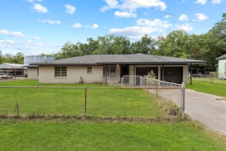 1680 S Ann St, Sour Lake, TX 77659