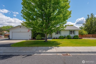 4325 W William Ave, Moses Lake, WA 98837