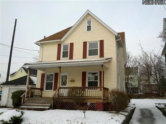 1811 2nd St NE, Canton, OH 44704