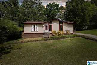 5208 Amberwood Cir, Pinson, AL 35126