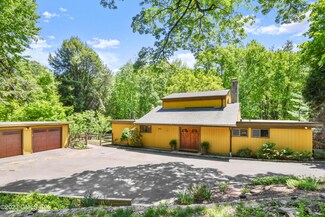 331 Valley Rd, Cos Cob, CT 06807