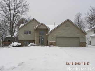 2199 2199 Jennifer Ct, North St. Paul, MN 55109