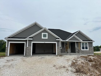 621 Wickland Way, Richfield, WI 53017