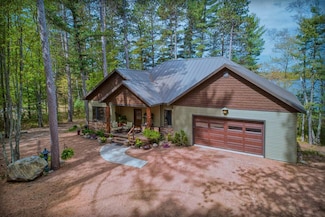 5736 Eagles Bluff Rd, Rhinelander, WI 54501
