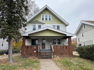 1574 S Taylor Rd, Cleveland Heights, OH 44118