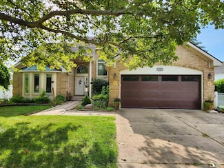 120 Ave de Lafayette, Monroe, MI 48162