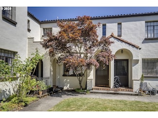 2325 NE Flanders St Unit 5, Portland, OR 97232