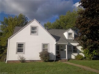375 E Huston St, Barberton, OH 44203