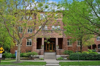 502 Lee St Unit 3, Evanston, IL 60202